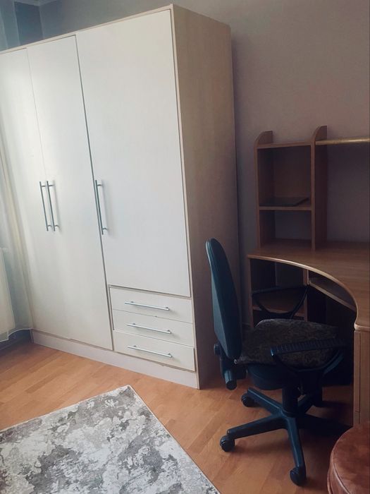 Inchiriere apartament 3 camere decomandat Micro 4 - View 3