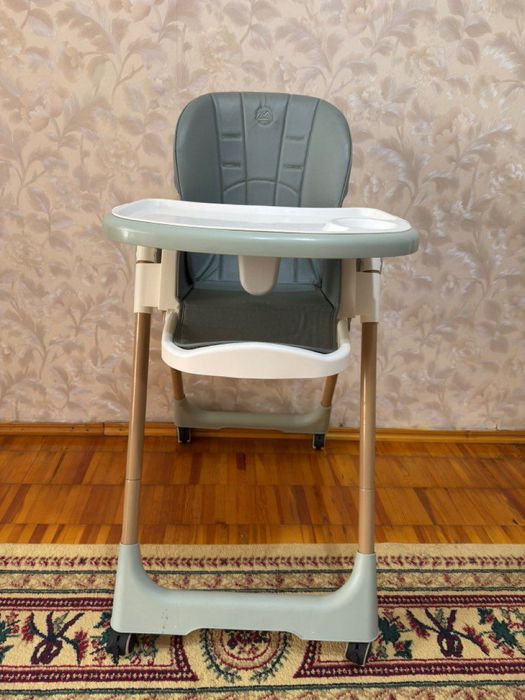 Детский стул для кормления