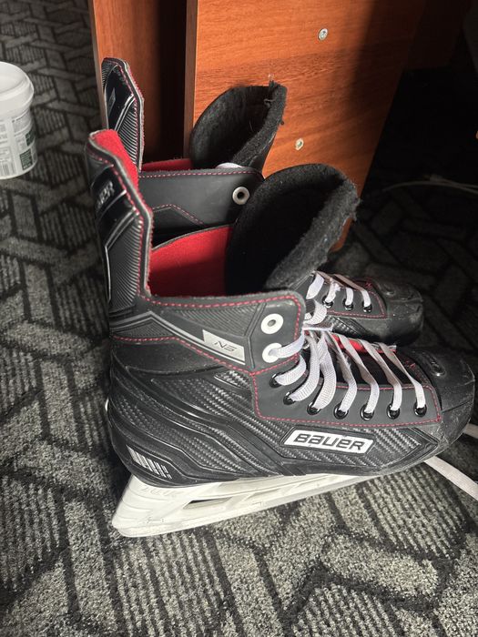 Продам коньки баур оригинал