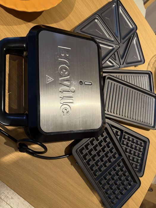 Вафельница грильница Breville 3 в 1