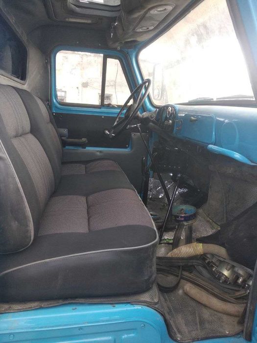 Эвакуатор газ 53 Продается