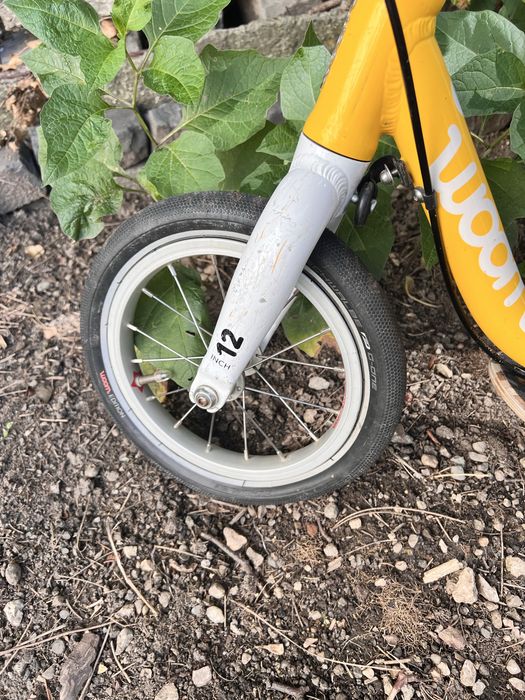 Bicicleta Woom 1 galbena