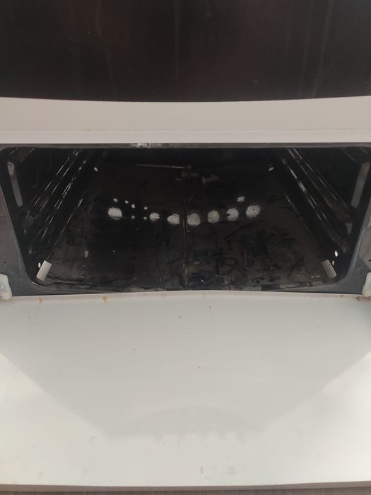 Газовая плита     .