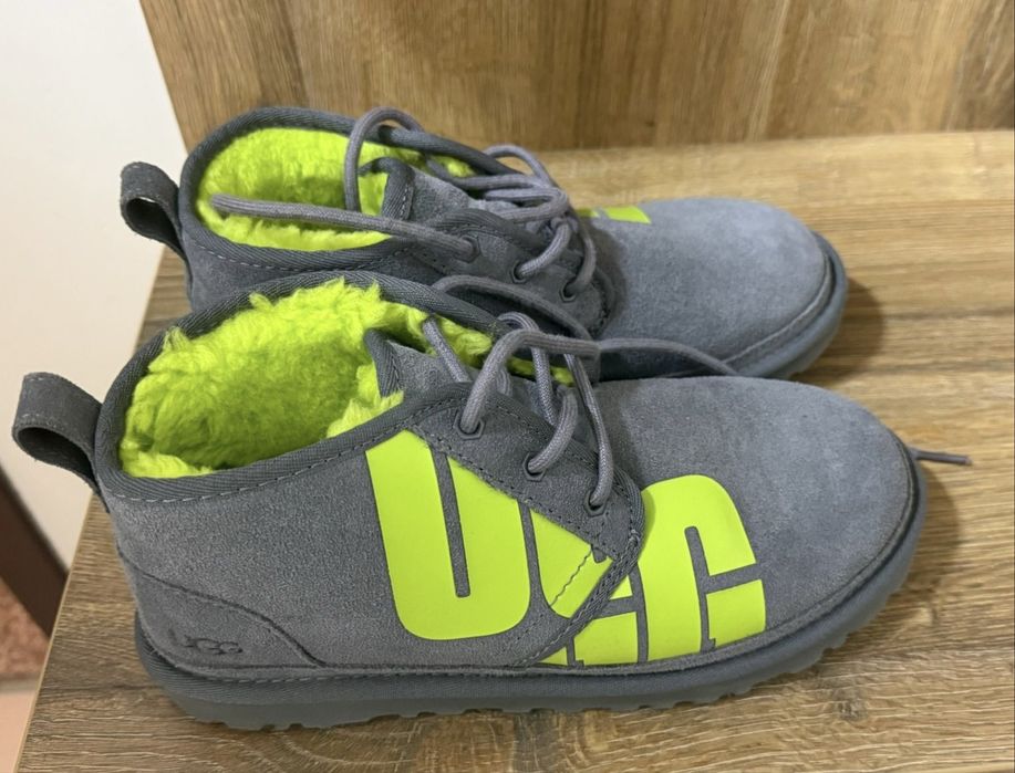 UGG Neumel боти с връзки