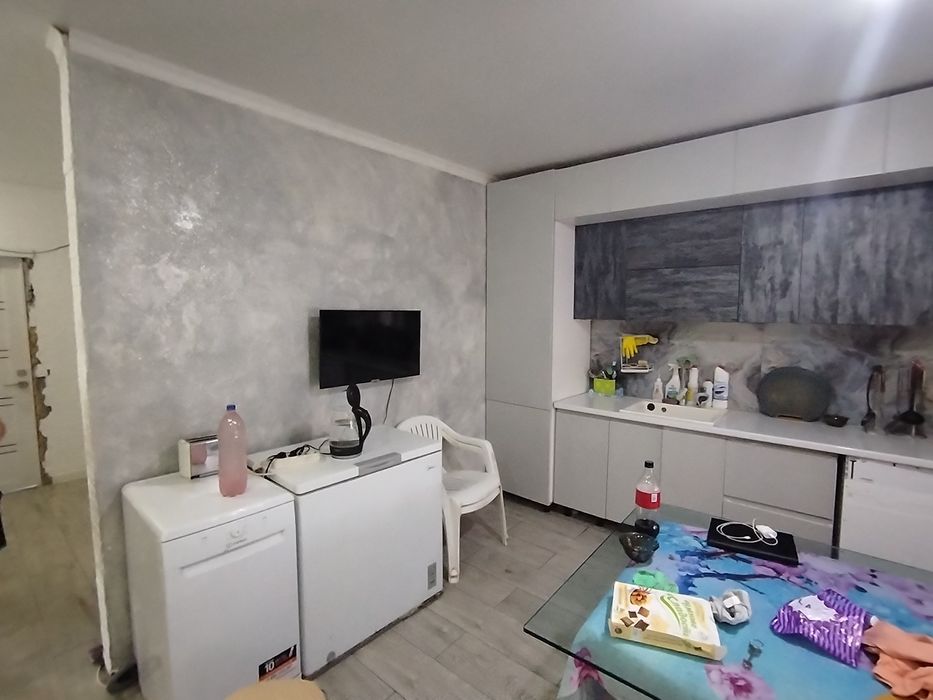 Продам или обменяю частный дом на 3 кв