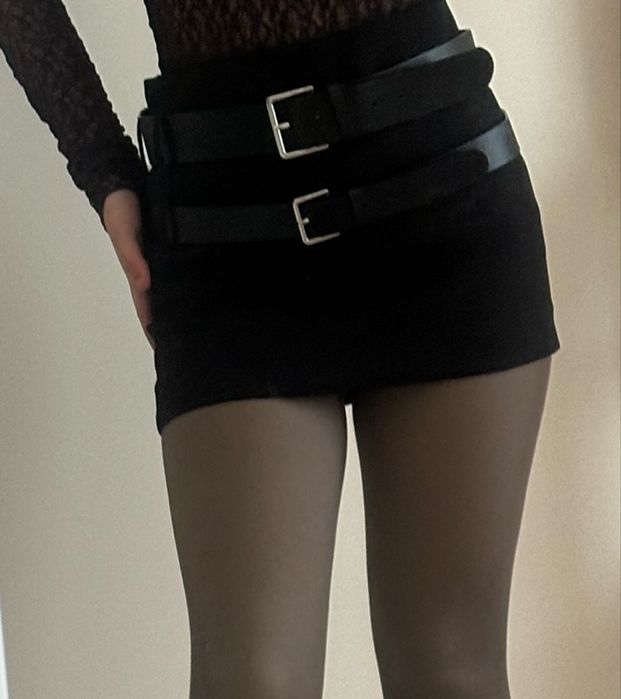 Черна пола  ЗАРА