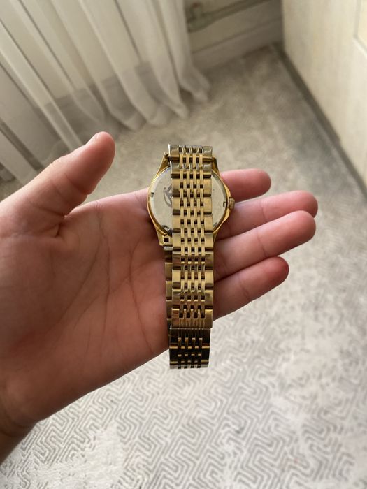 Сағат қолға тағатын