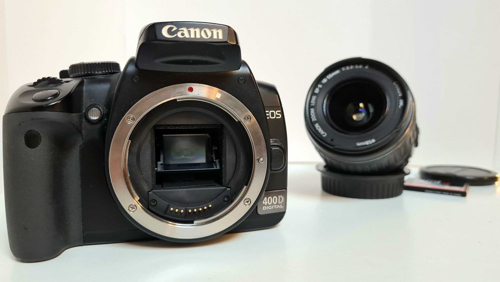 Canon EOS 400D + Obiectiv 18-55mm impecabil!