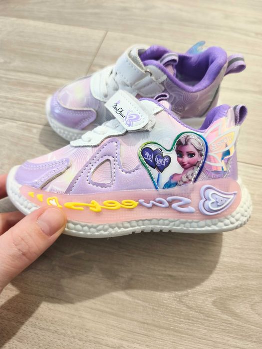 Adidași Cu Elsa, mărimea 24, NOI