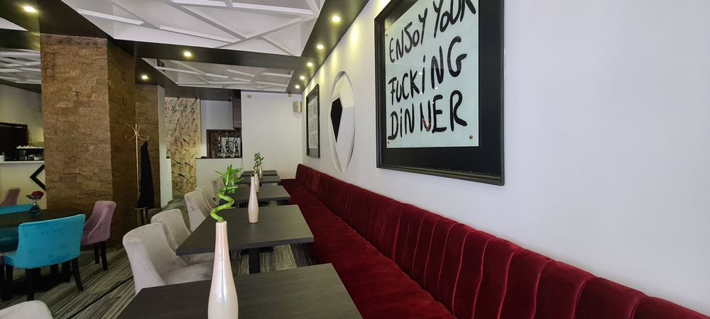 Canapele ,scaune, mese pentru restaurant, cafenele, HORECA, bistro