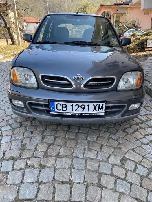 Nisan micra 2004 г Нисан Фейс лифт лукс