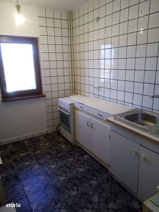 Apartament 3 camere zona Caraiman
