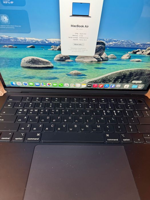 MacBook Air. 13inch. 8/256. M2chip 2022 Full Box.