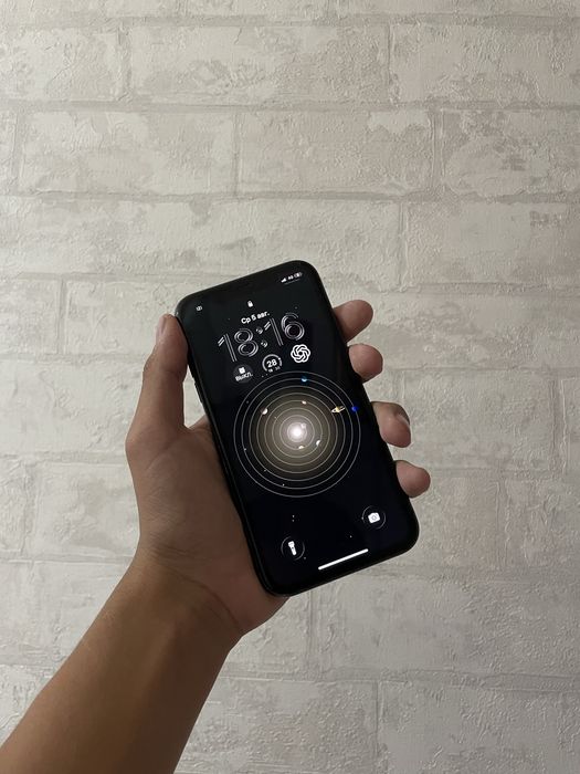 iPhone 11 Black.