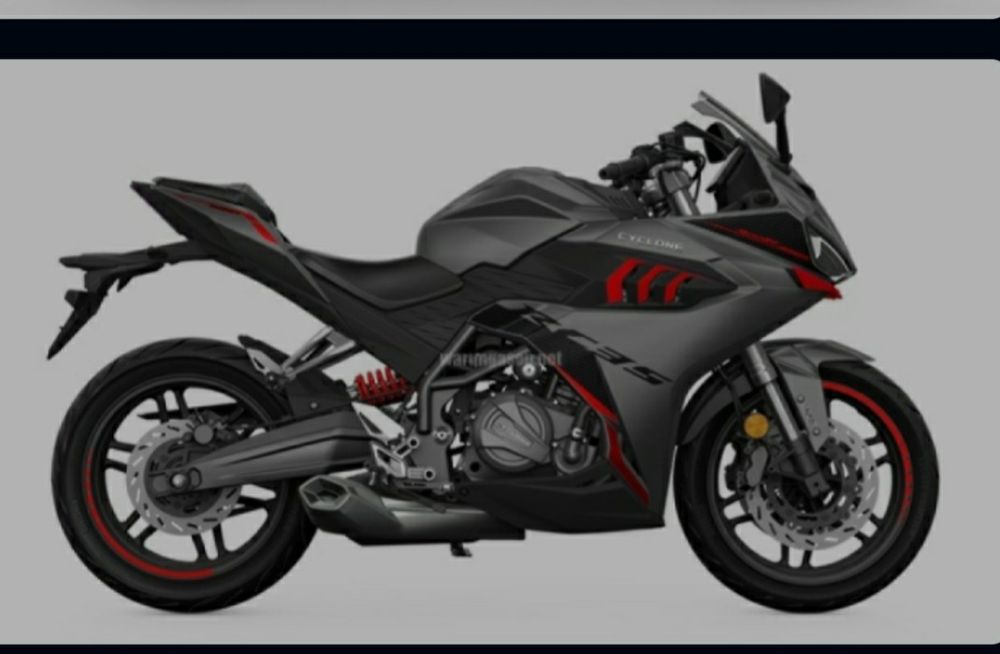 Orginal sport bike srochni sotiladi