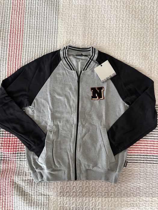 Мъжки Суичъри Tommy Jeans Converse Napapijri Tommy Hilfiger