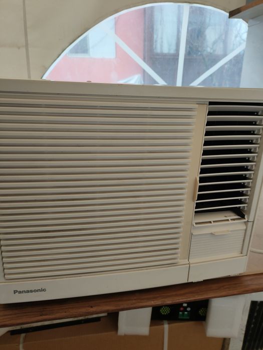 Прозоречен климатик Panasonic