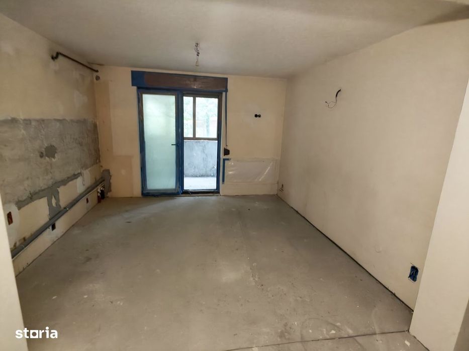 Ag Avantaj imobiliare Ap 3 cam, zona scoala 24, la o uri Brazda
