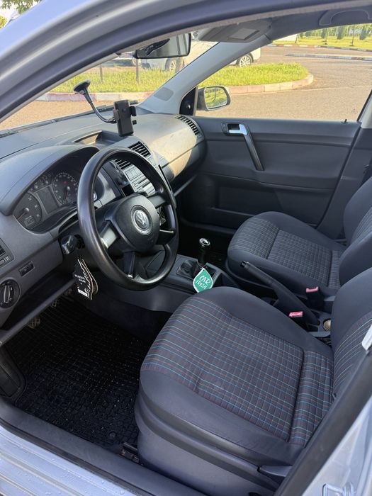 VOLKSWAGEN Polo 2006 — imagine 4