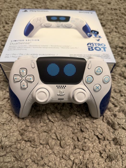 Controller / maneta PS5 editii limitate Playstation 5, NOI
