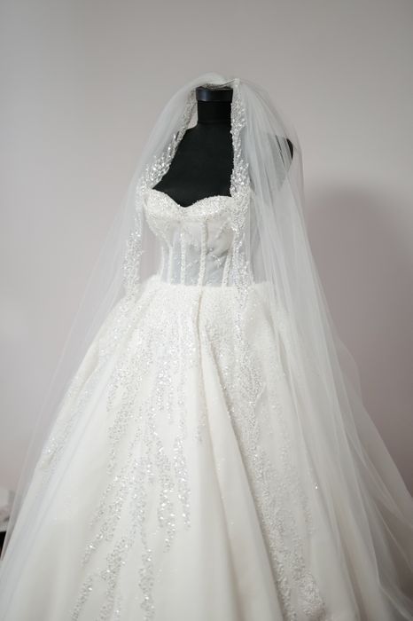 Vând Rochie Mireasă