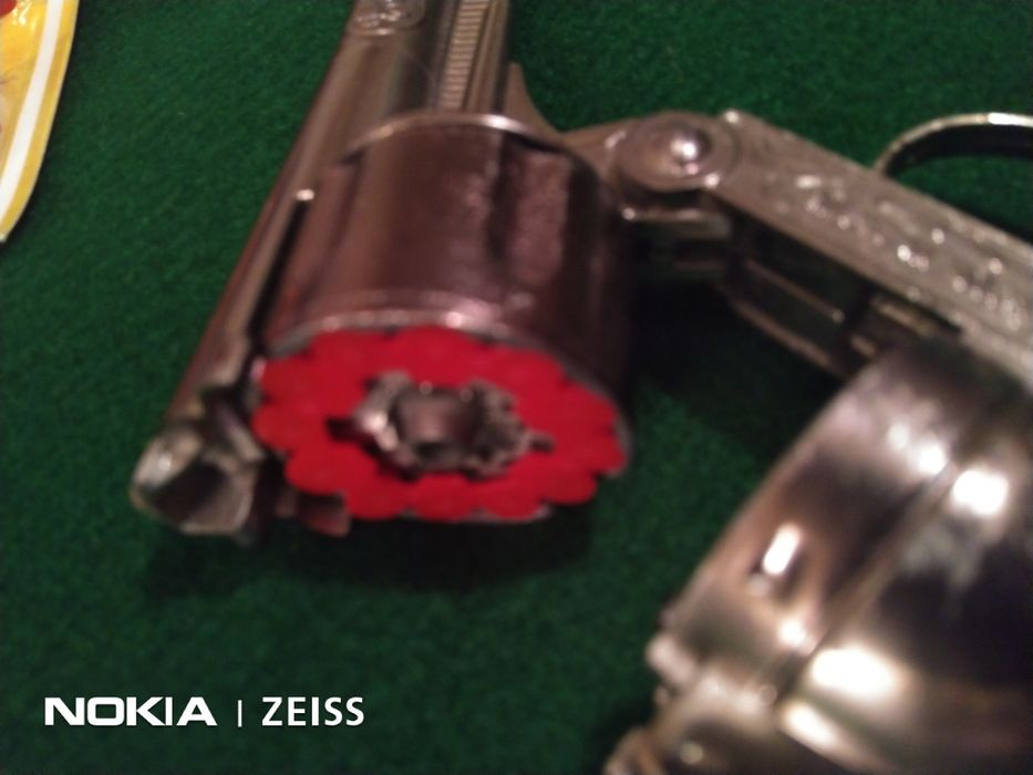 Детски кабзен пистолет