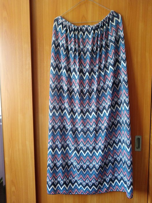 Vând Fustă Damă Lungă Mărimea XL -XXL