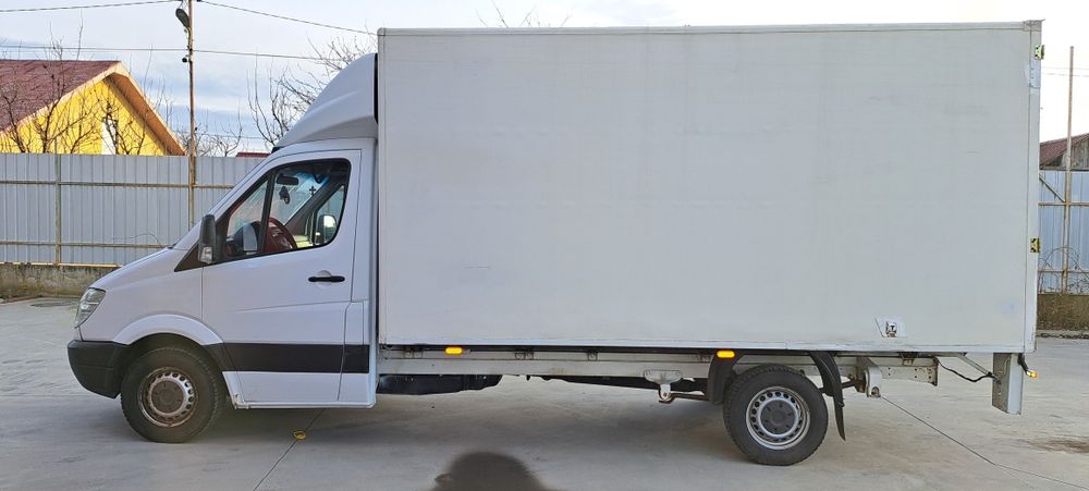 Vând Mercedes Sprinter 315 2.2  150 cai  2008 8 PALETI