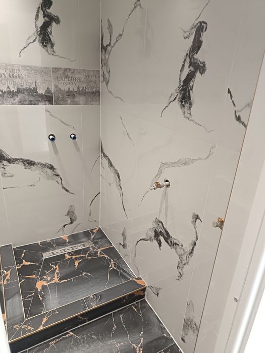 Garsoniera Stadionului  25 M2  se da la alb