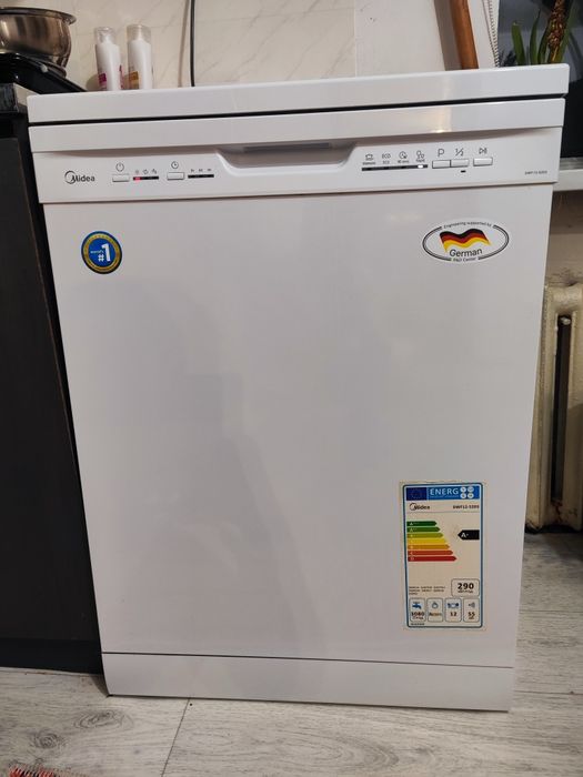 Посудомоечная машина Midea