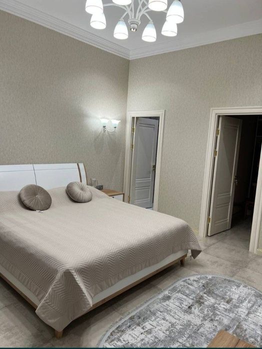 ЖК ДИПЛОМАТ ул.Нукусская роскошная 5х-ком квартира