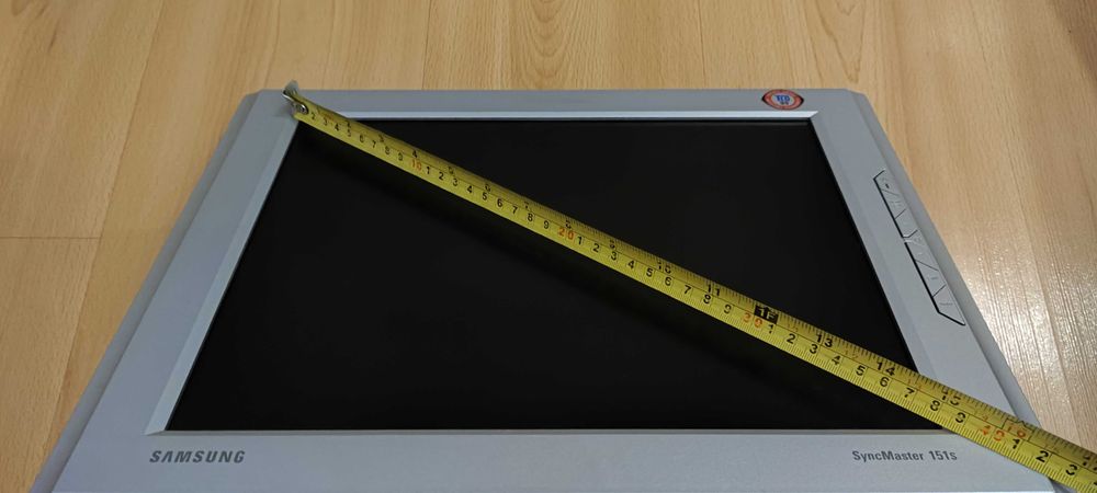 Монитор SAMSUNG SyncMaster 151S