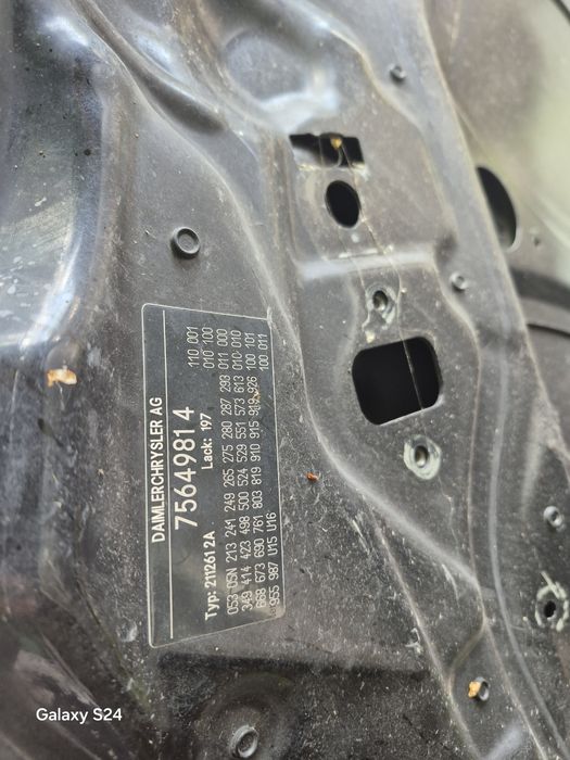 Капот Mercedes W211