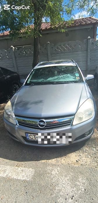 Vând opel astra h an 2009