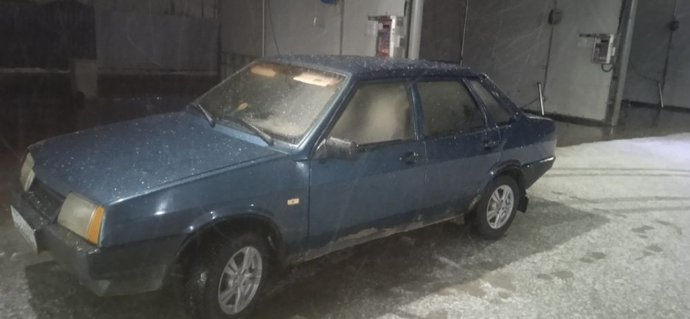 Продам машину ВАЗ 21099