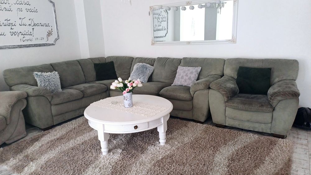 Super preț! Colțar living+fotoliu