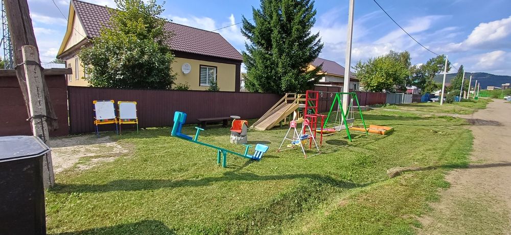 Продам детскую площадку