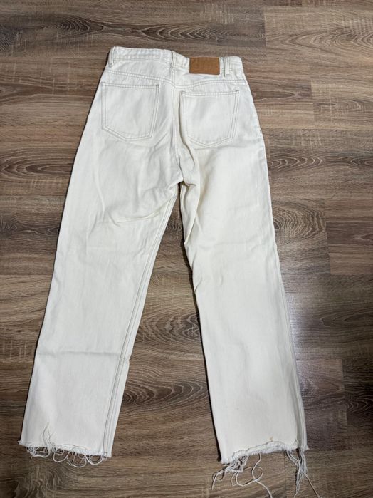 Бели Дънки ZARAa