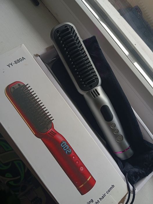 Утюжок / расческа выпрямитель