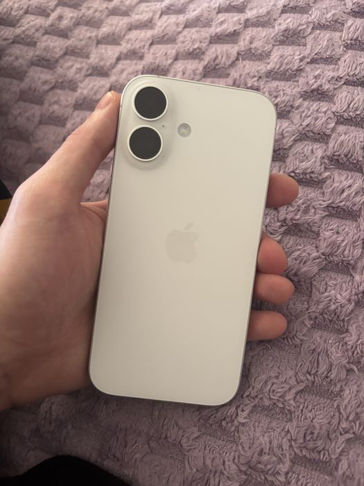 Айфон 16 128гб 100%