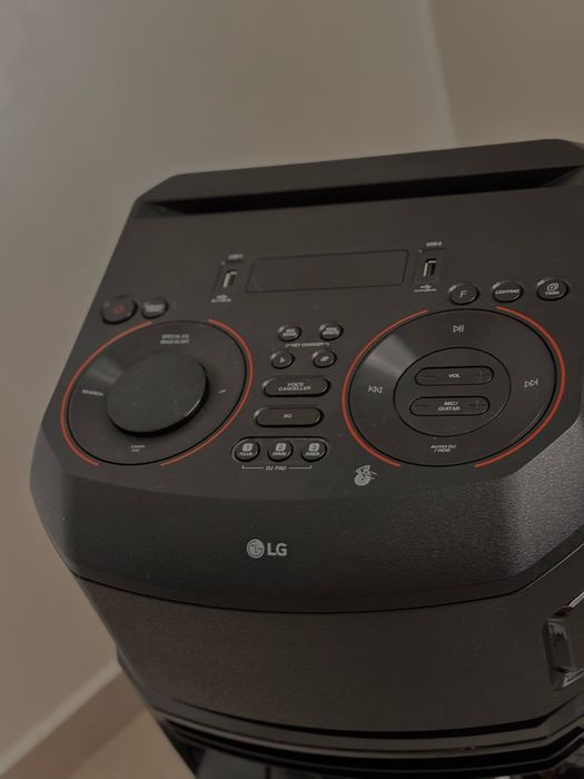 Sistem Audio LG XBOOM – Ca Nou! Bass Puternic, Lumini Party, Bluetooth