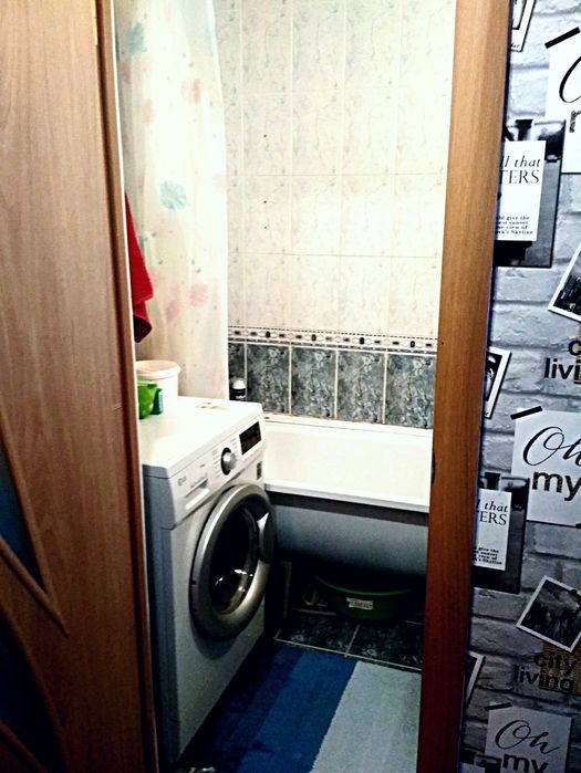 Продаётся 1-ая квартира