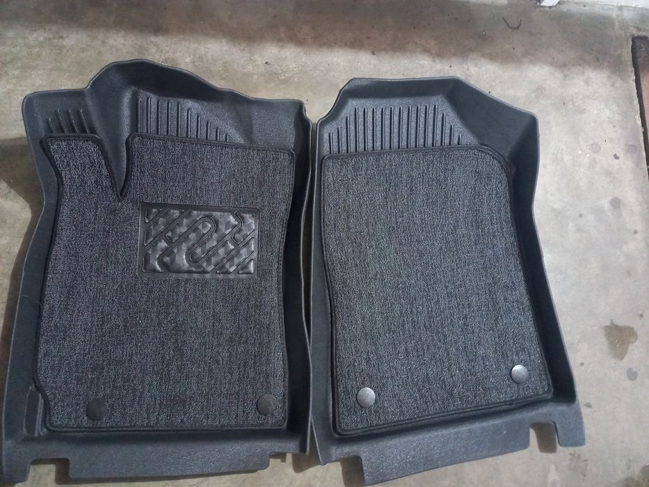 Продам полики  KIA CERATO И К3