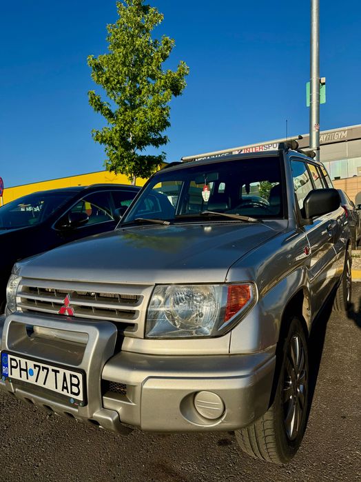 Mitsubishi pajero pinin