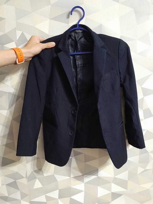 Школьная форма для первоклассника