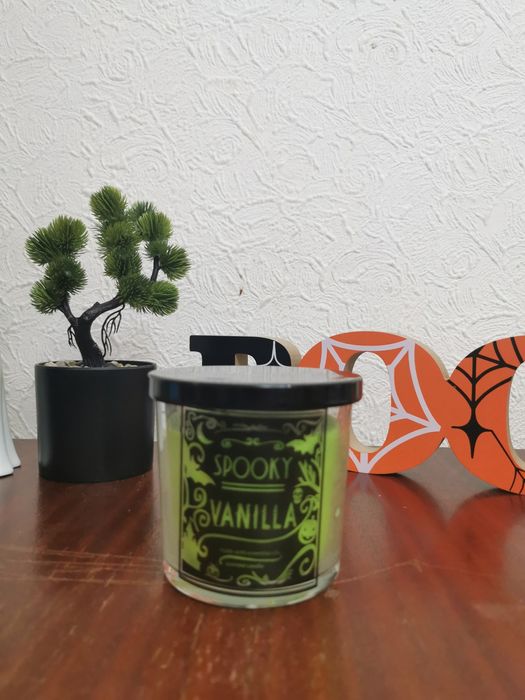 Lumânare parfumata cu Vanilie Spooky Candle