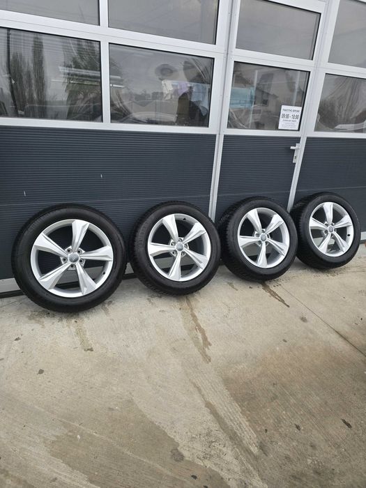 Оригинални Джанти със нови гими AUDI Q5 235/55 19