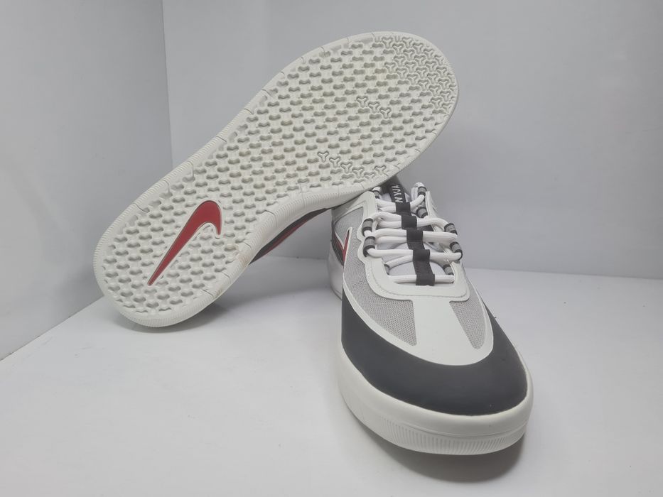 Кецове Nike SB JaH Free 2

Чисто нови  с кутия. 

Размер 45 стелка 29