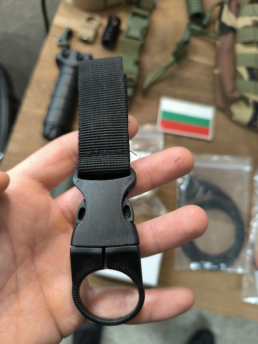 Еърсофт екипировка, облекло и принадлежности.