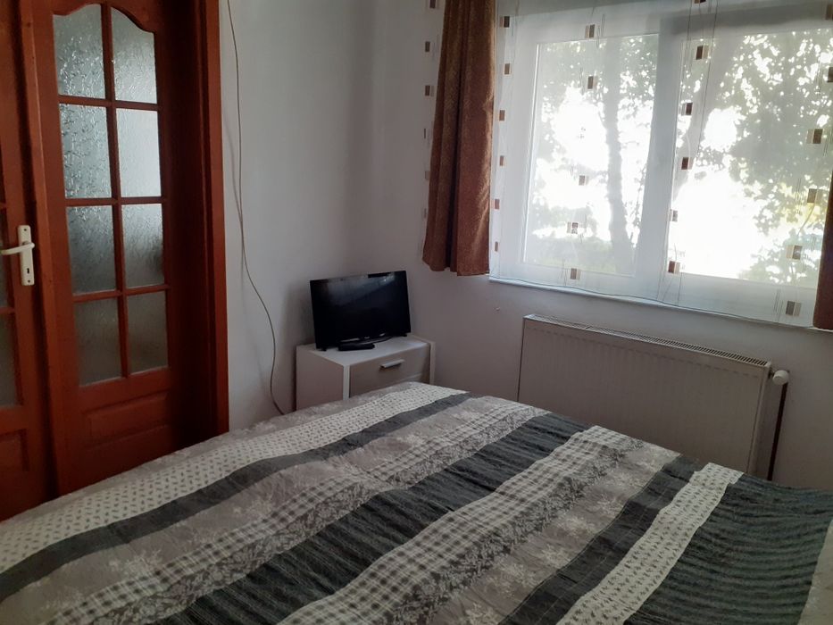 DE INCHIRIAT apartament 3 camere Calea Aradului